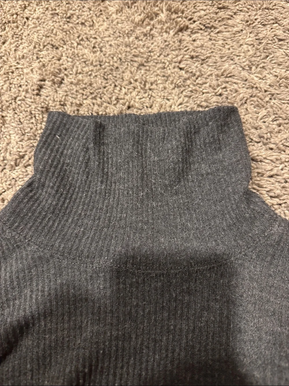 Slim Ribbed Charcoal Turtleneck Sweater